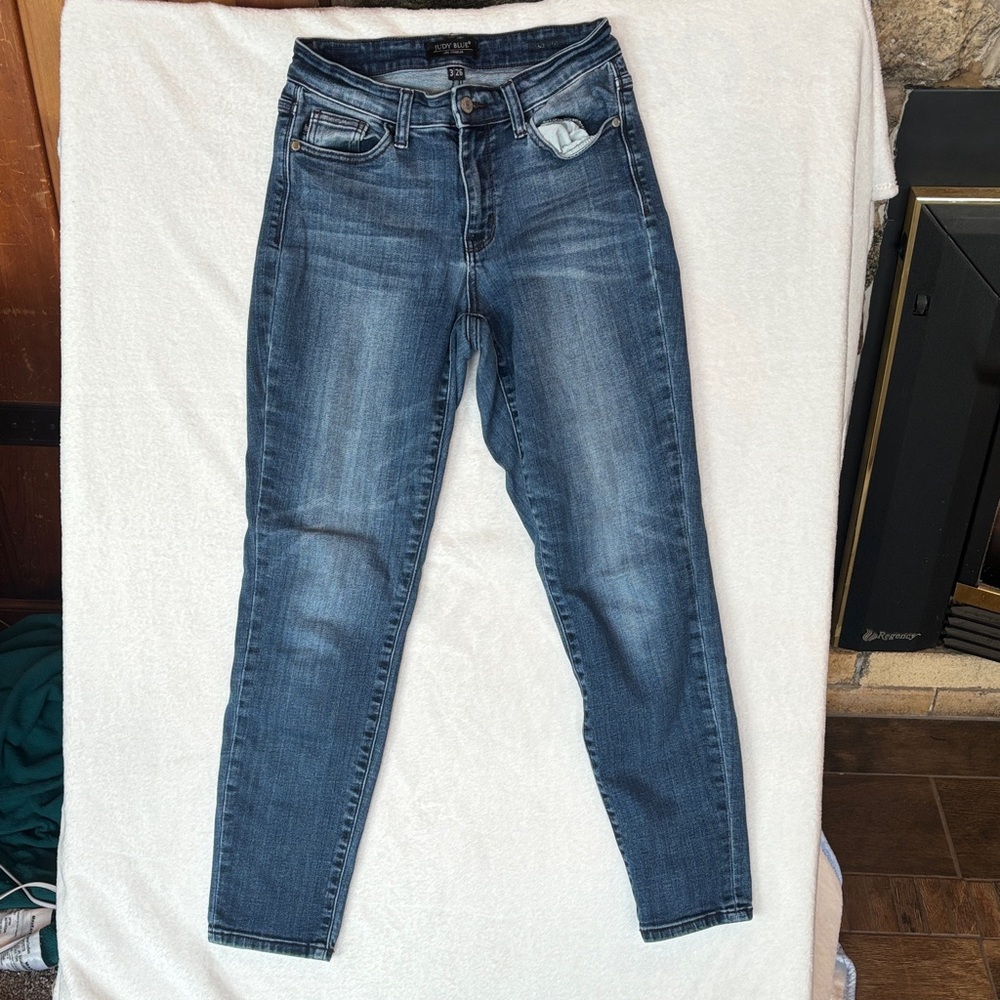 Judy Blue Classic Indigo Skinny Jeans